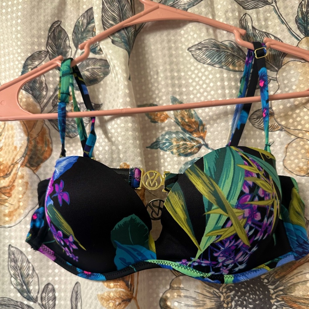 Victoria’s Secret Bombshell Bikini top
